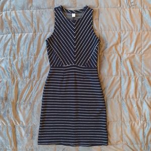 NWOT Old Navy dress - Size XS